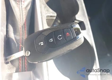 2025 Chevrolet Trax 1Rs from USA, damaged, VIN KL77LGEP6SC105547